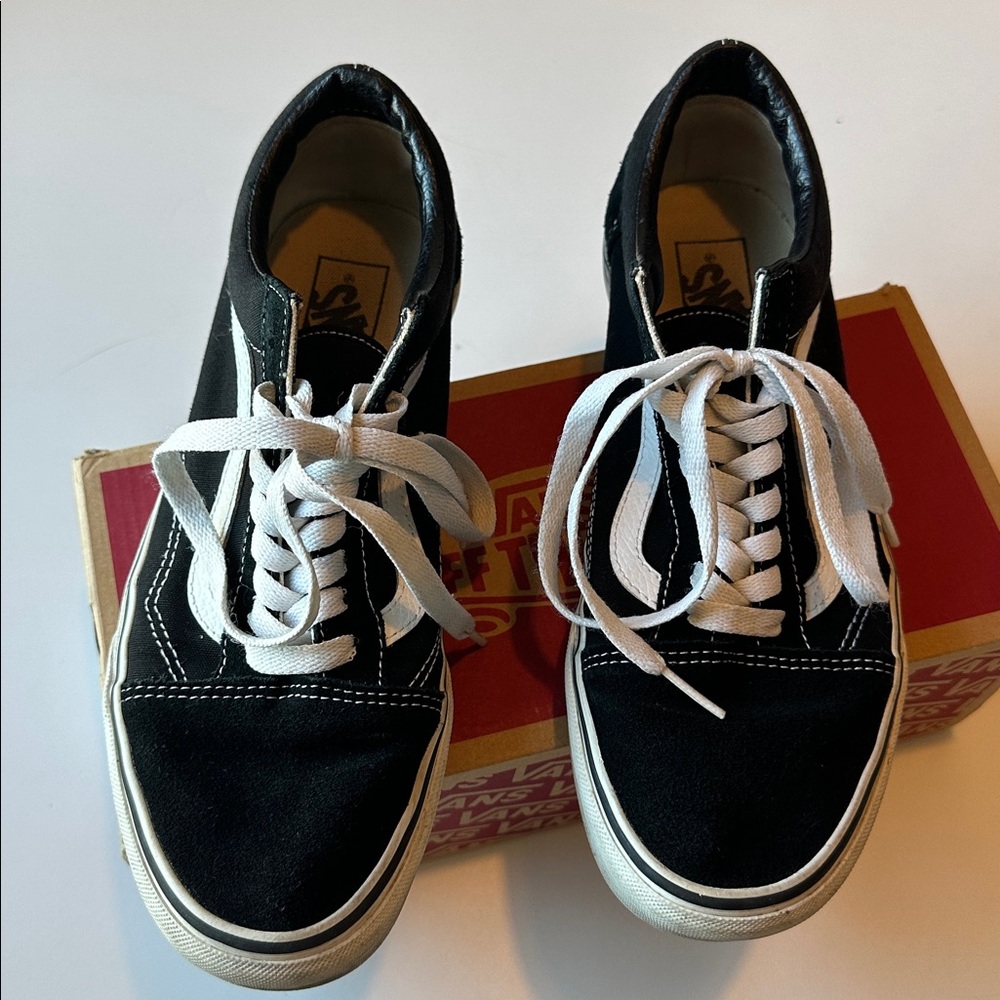 Vans Old Skool Black White Sneakers